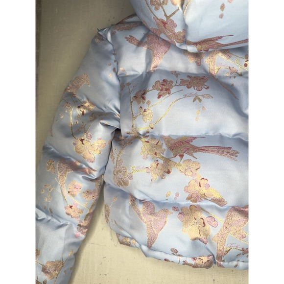 Akira Chicago Winter Blues Artistic Print Brocade Puffer Jacket | Tagged Sz: S - Picture 11 of 15